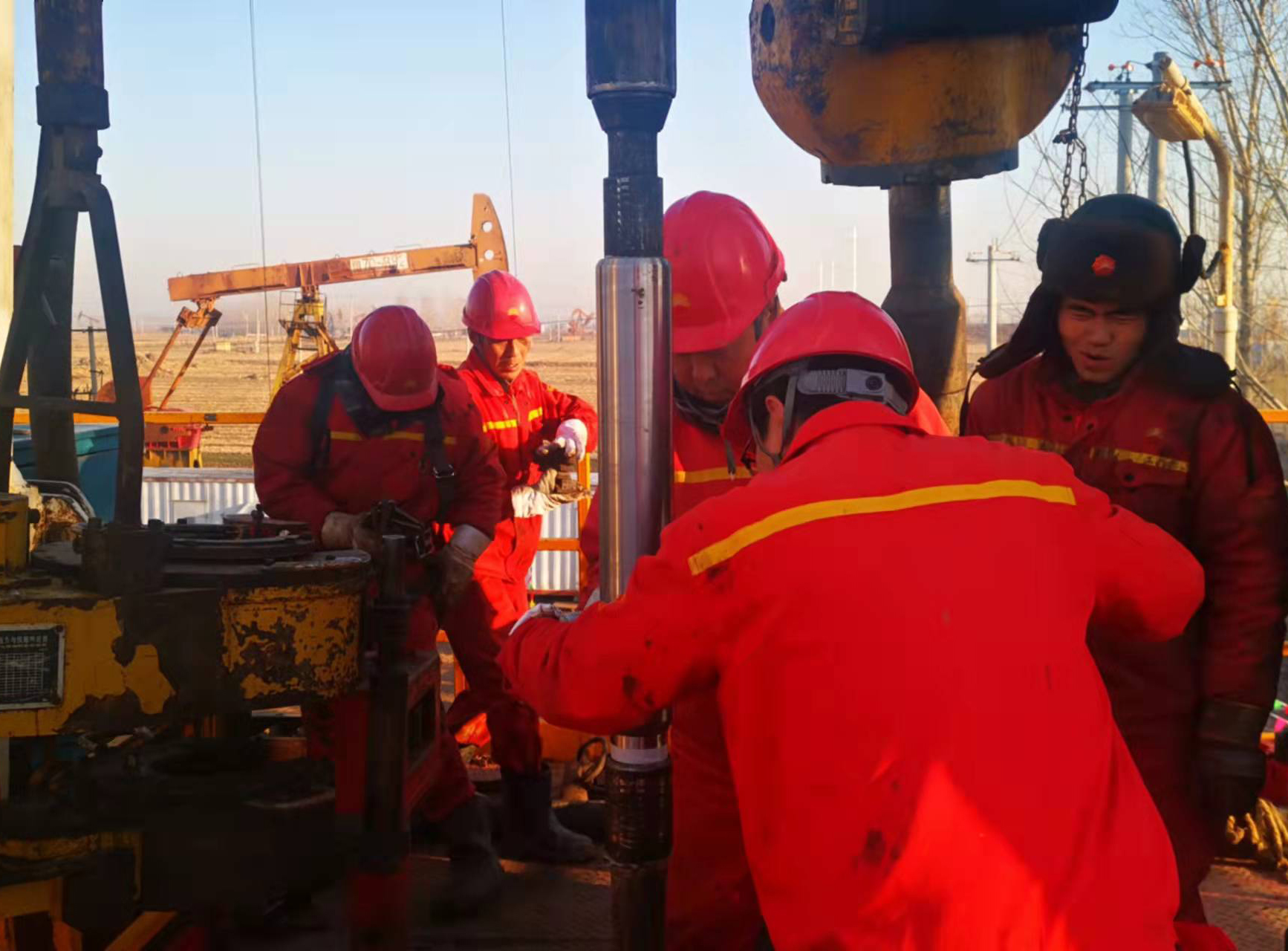 公司在華北油田成功完成套管補貼作業施工